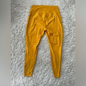 Buffbunny legacy leggings.